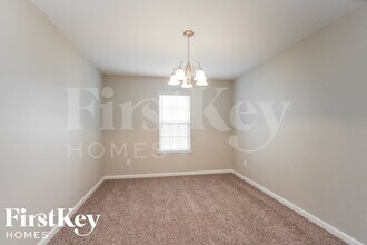 3503 Whitworth Dr in Greensboro, NC - Foto de edificio - Building Photo