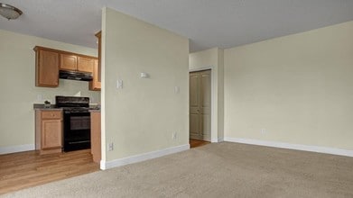 The Mews in Prince Albert, SK - Building Photo - Interior Photo