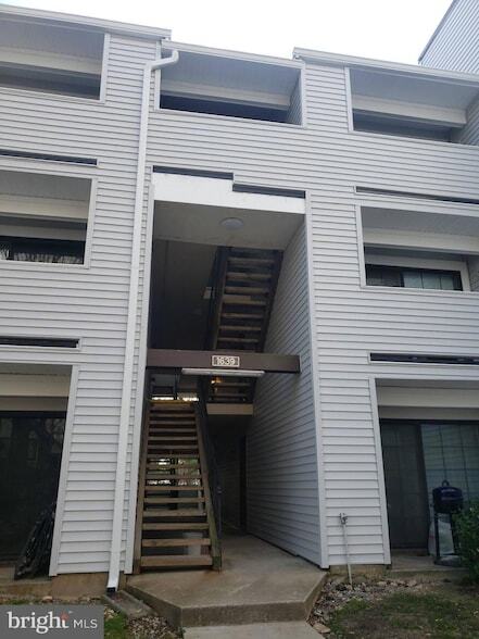 1639 Carriage House Terrace, Unit J in Silver Spring, MD - Building Photo