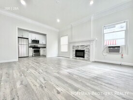 244 S Alexandria Ave in Los Angeles, CA - Building Photo