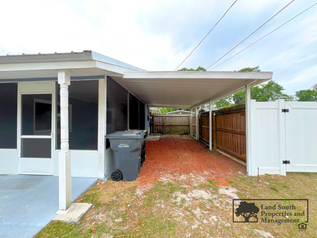 2790 Howard St in Mulberry, FL - Building Photo - Building Photo