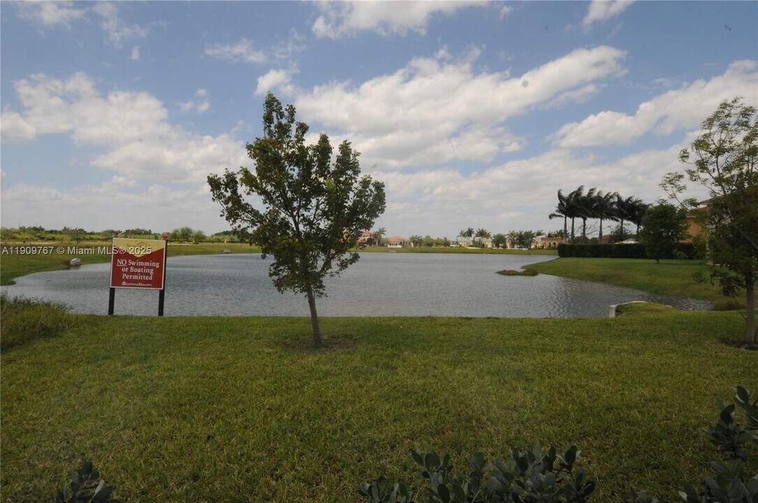 2173 SE 2nd St in Homestead, FL - Building Photo