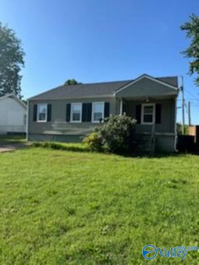 property at 3902 Birch Ave SW