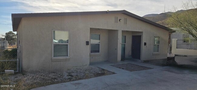 property at 3328 Lincoln Ave