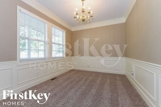 711 Old Paint Rd in Raymore, MO - Building Photo - Building Photo