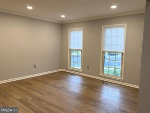 3945 Wilcoxson Dr in Fairfax, VA - Building Photo - Building Photo