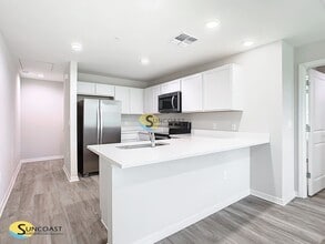 3821 SW 43rd Ct in Ocala, FL - Building Photo - Building Photo