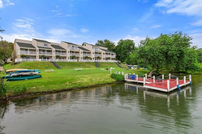 property at 1818 S Lakeshore Blvd