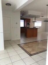 9910 SW 23rd St in Miami, FL - Building Photo - Building Photo