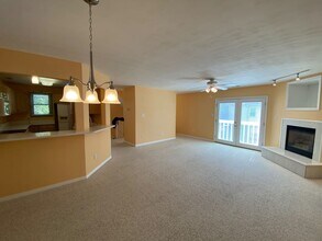 2300 Merry Oaks Ct in Virginia Beach, VA - Building Photo - Building Photo