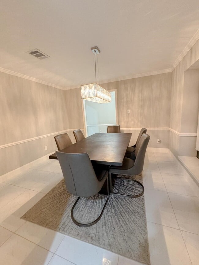 property at 2330 Walnut Ridge Dr