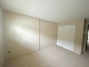 15210 Macadam Rd S in Tukwila, WA - Building Photo - Building Photo