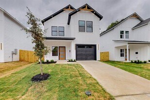 4519 Wahoo St in Dallas, TX - Building Photo