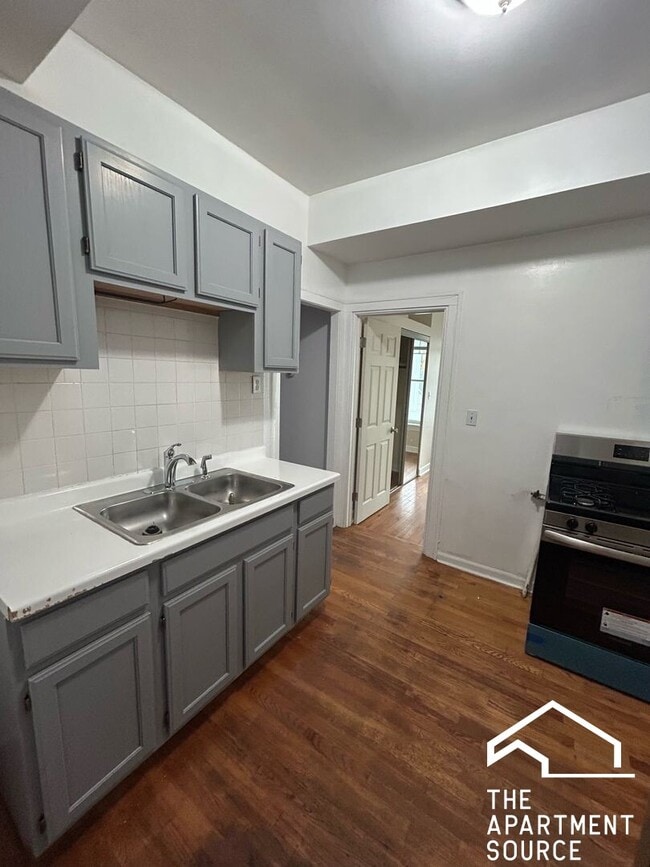 property at 4550 N Western Ave