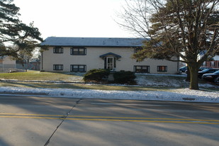 1901 W 1st St Apartments