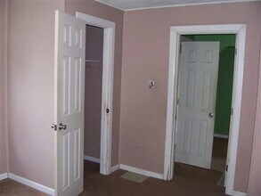 2004 S Rosemont Ave in Muncie, IN - Building Photo - Building Photo