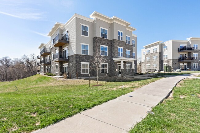 property at 80 Gathering Pl Ln