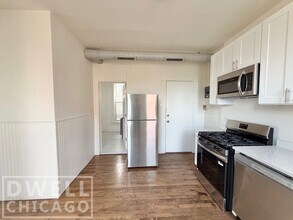 1362 N Bosworth Ave, Unit 3A in Chicago, IL - Building Photo - Building Photo