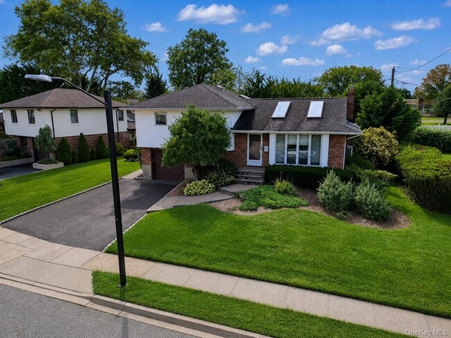 property at 79 Plymouth Rd
