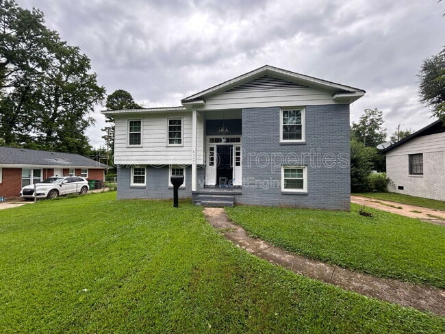 property at 5407 Venado St