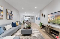 901 S Gramercy Dr in Los Angeles, CA - Building Photo - Building Photo