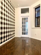 318 E 90th St in New York, NY - Building Photo - Building Photo