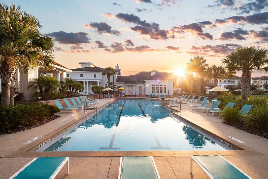 Evander Square in Celebration, FL - Building Photo