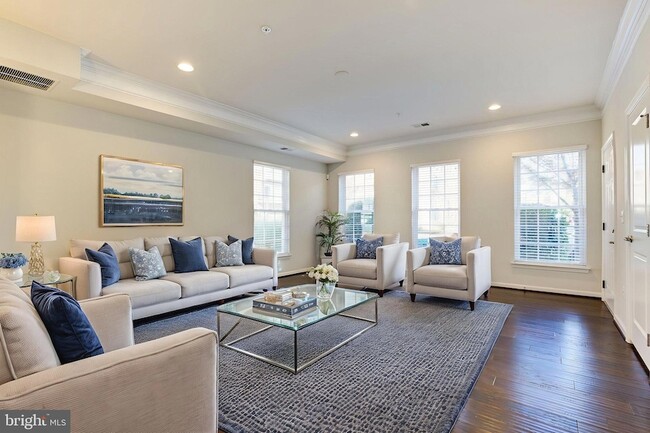 451 Kornblau Terrace SE, Unit 2426-2331 in Leesburg, VA - Building Photo - Building Photo