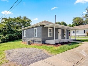 160 29th St Pl SW in Hickory, NC - Building Photo - Building Photo