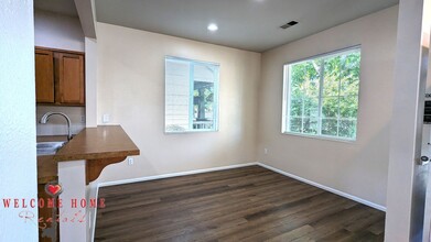 5915 Colorado Ave SE in Lacey, WA - Building Photo - Building Photo