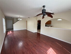 1933 Portcastle Cir in Winter Garden, FL - Building Photo - Building Photo