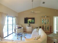 9602 Halyards Ct in Ft. Myers, FL - Foto de edificio - Building Photo