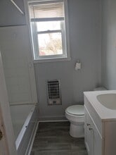 718 W Main St in Greeneville, TN - Building Photo - Building Photo