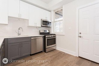 2535-2537 N California Ave, Unit 2 in Chicago, IL - Building Photo - Building Photo