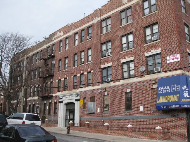 The Cabell Court in Brooklyn, NY - Building Photo - Building Photo