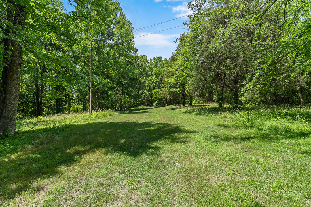 1167 Stringfellow Rd in Chester, SC - Building Photo