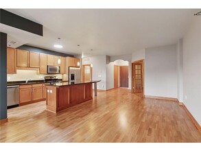 317 Groveland Ave in Minneapolis, MN - Building Photo - Building Photo