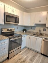 24 Stony Brook Dr in Glastonbury, CT - Building Photo - Building Photo