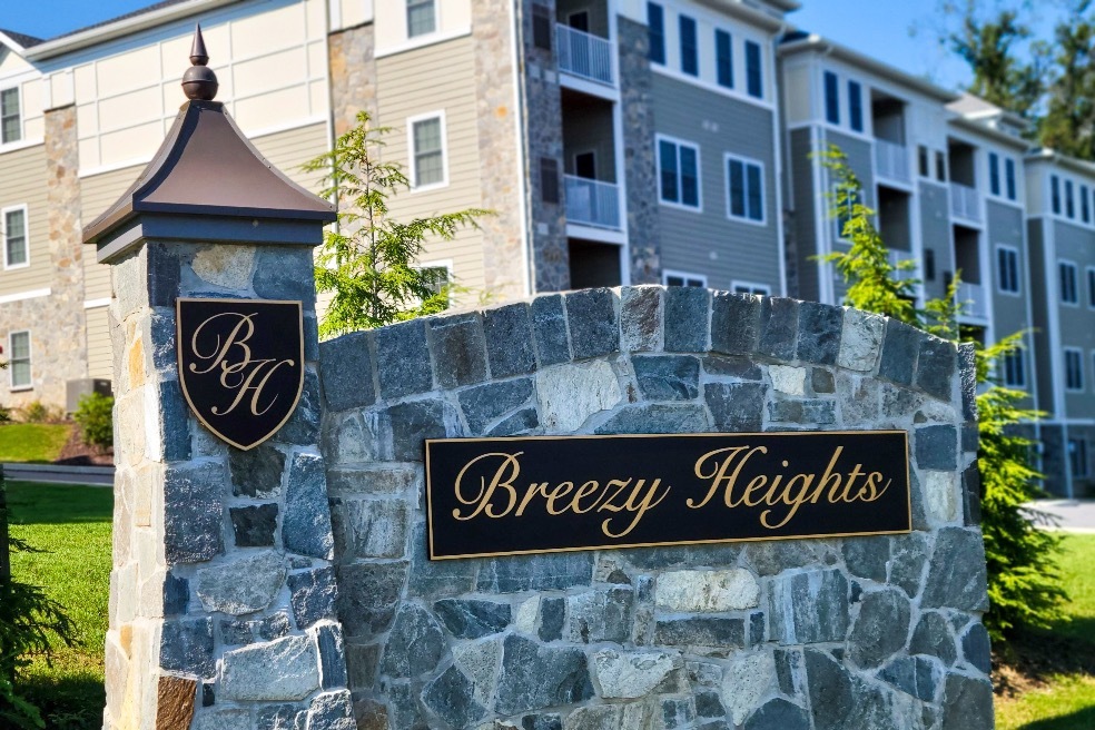 Breezy Heights in Lititz, PA - Foto de edificio