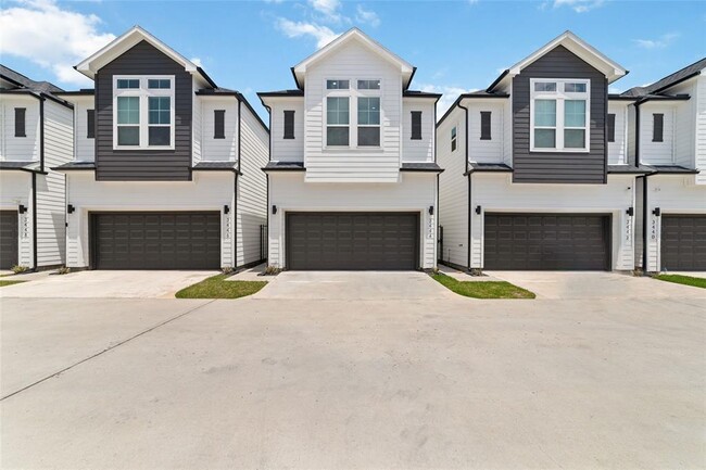 property at 3444 Bolin Rd