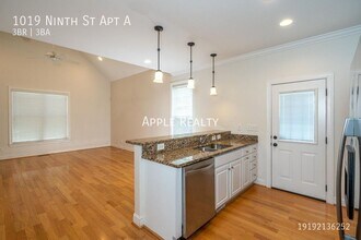 1019 9th St in Durham, NC - Building Photo - Building Photo