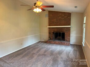 578 Wren Rd in Gastonia, NC - Building Photo - Building Photo
