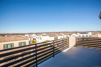 5434 Sparkling Shores Dr in San Diego, CA - Building Photo - Building Photo