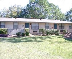 GreenTree Apartments in Thomasville, GA - Building Photo