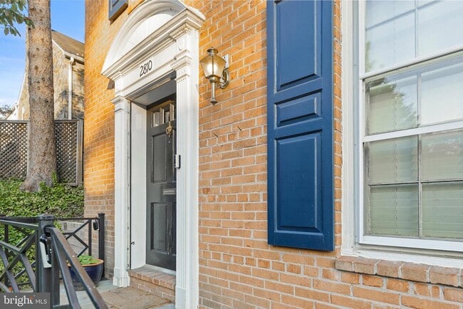 2810 N Glade St NW in Washington, DC - Building Photo - Building Photo