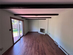 6142 Berkley Dr in Orchard Park, NY - Building Photo - Building Photo