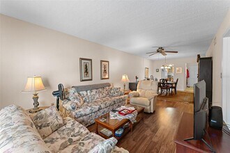 4746 Azalea Dr in New Port Richey, FL - Building Photo - Building Photo