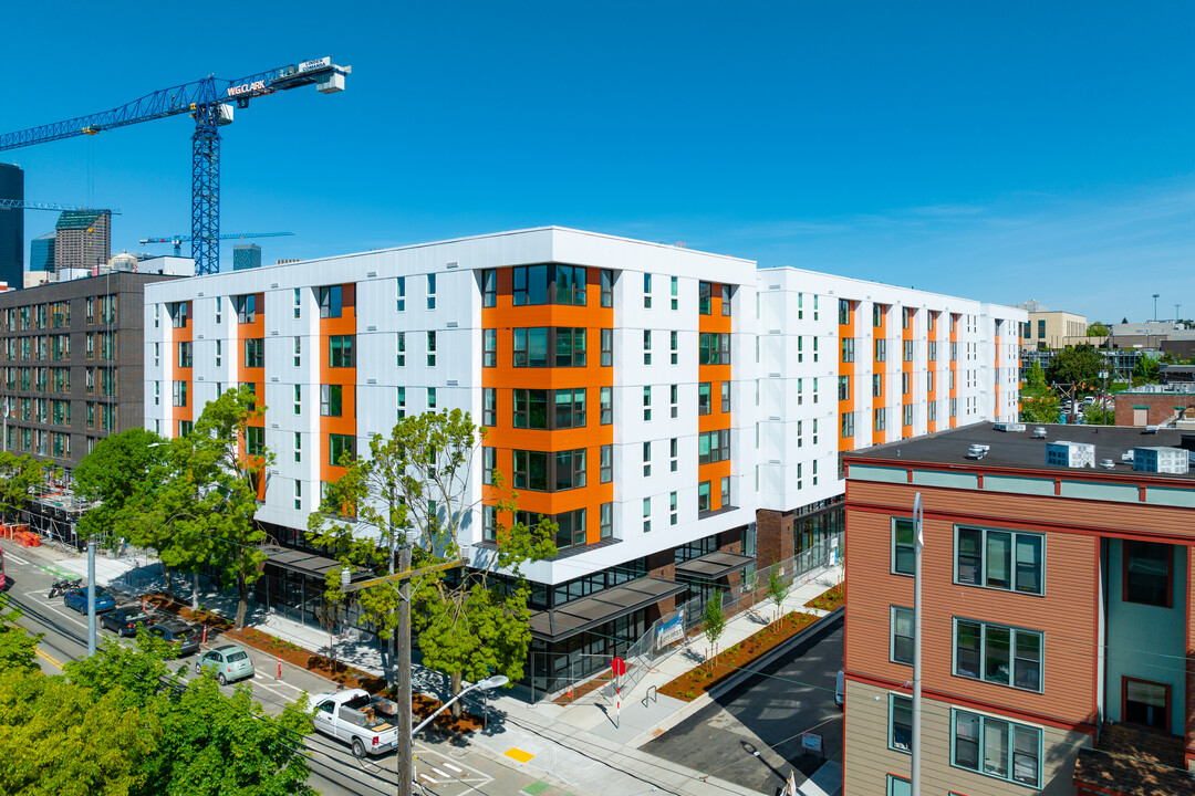 13th & Fir Family Housing in Seattle, WA - Building Photo