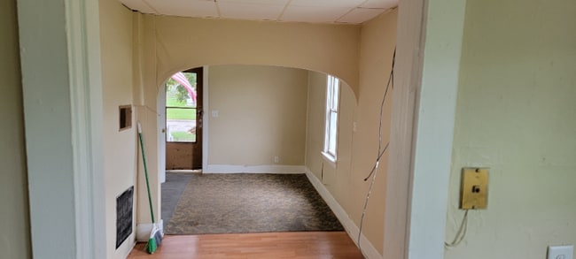 2023 Robinwood Ave in Saginaw, MI - Foto de edificio - Building Photo