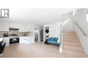 3236 W 35th Ave in Vancouver, BC - Building Photo - Building Photo